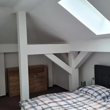 17, Vysoke Tatry, Dolny Smokovec Apartment *